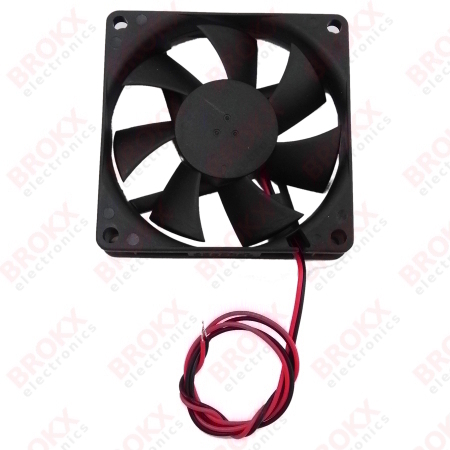 70x70x15 mm 12 VDC Fan - Click Image to Close